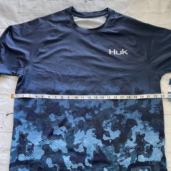 Huk Refraction Fish Fade Pursuit Shirt - Picture 3 of 11